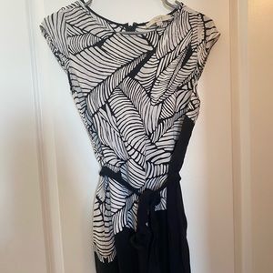 Loft dress size 4 black and white